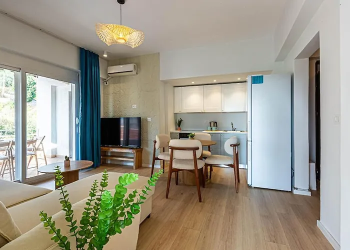 Daire Dhermi's Icon - Penthouse 2br, 2wc - Premium Views 16 *